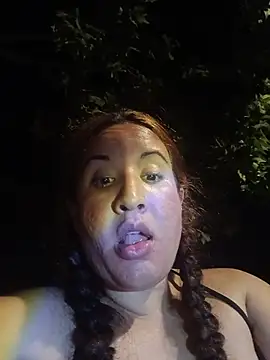 Xiomara_fiery Adlı Modelin Canlı XXX Sohbeti