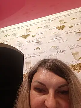 XXX chat uživo modela AlenaPantera