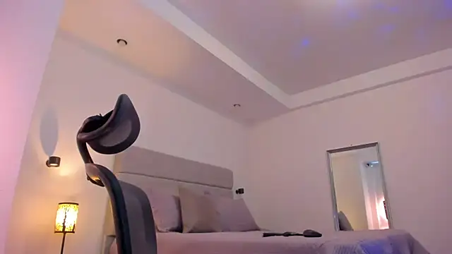 chris_morgan7's Live XXX Chat