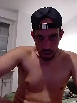 Codymc89's Live XXX Chat
