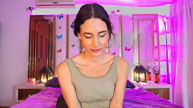AmeliaRoussen Live XXX chat