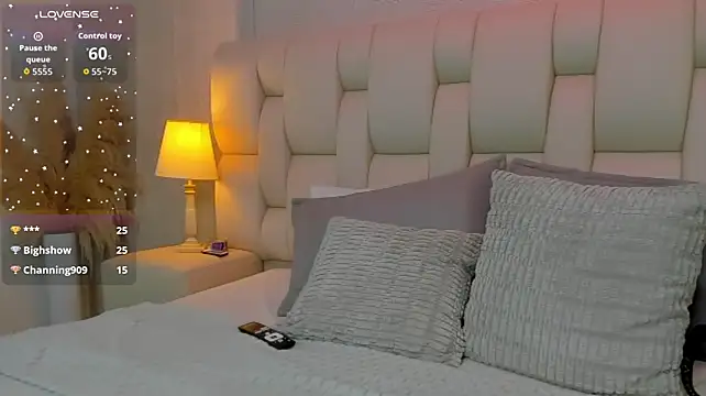 XXX chat uživo modela KeitinThompson