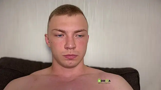 Živý XXX chat iron__chap