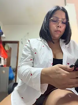 دردشة ISABELLA__LUNA الجنسية المباشرة