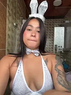 Brenda_Kiss_のライブXXXチャット