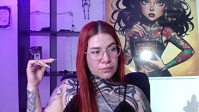 Pandora_9666 Chat XXX in diretta