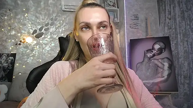 Živý XXX chat NickyAdamidi