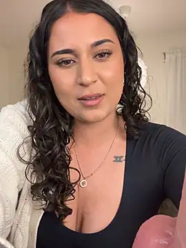 Chat +18 de Yasmine-blue ao vivo