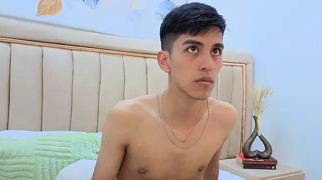 Julian_Carusso Chat XXX live