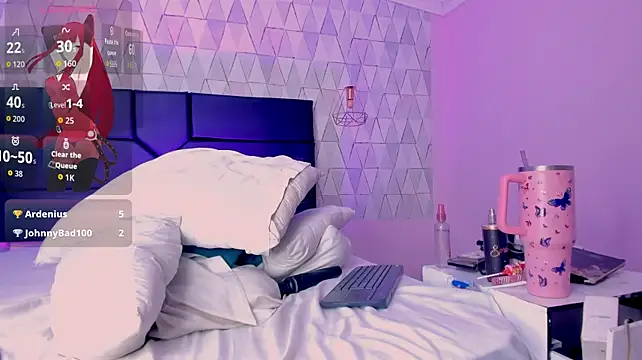 Chat +18 de kimCosseyy ao vivo