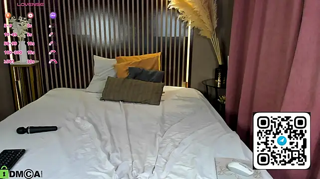 Aly_Alyc's Live XXX Chat