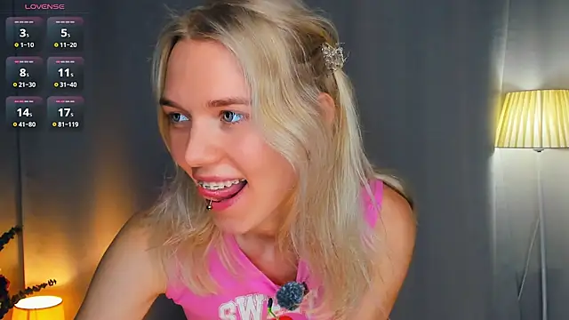 XXX chat uživo modela DianeHonnette