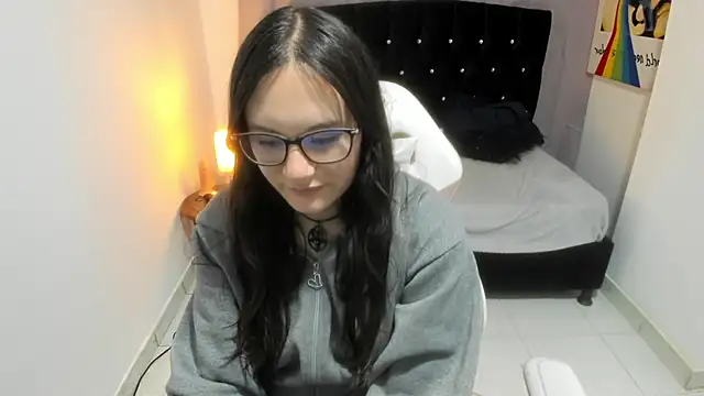 Wanda_sg live XXX chat