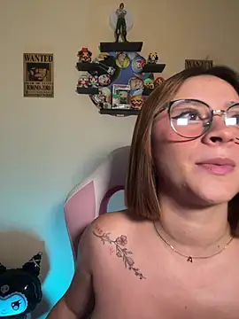 chloe_rockss_'s Live XXX Chat