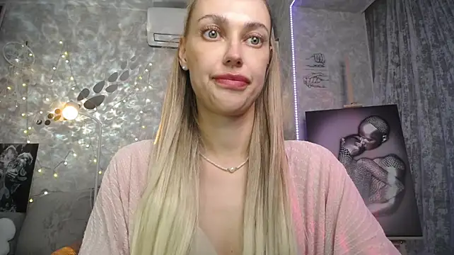 Živý XXX chat NickyAdamidi