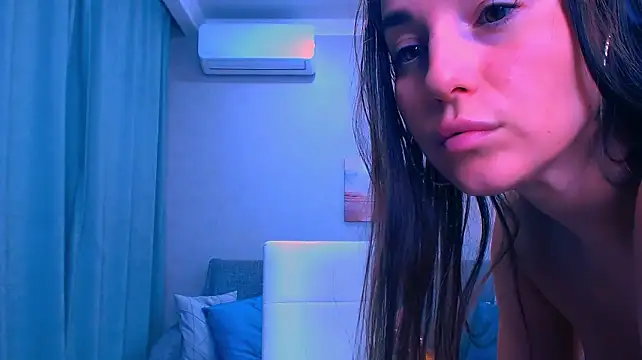 Živý XXX chat Summer_Finn