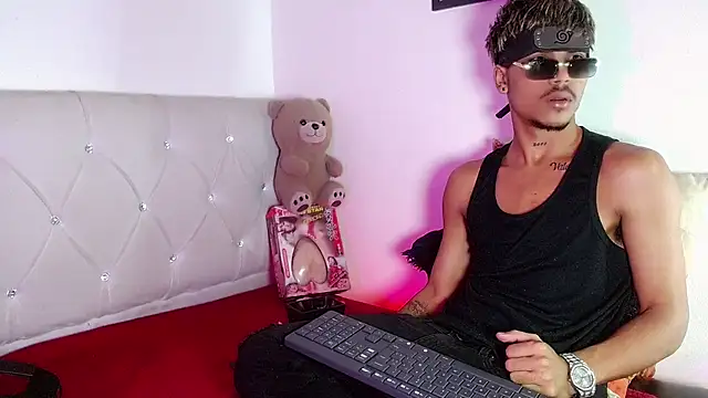 دردشة Angel_foxc13 الجنسية المباشرة