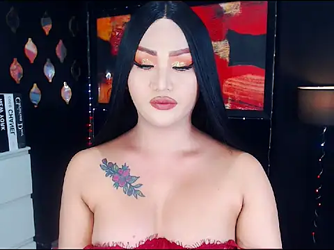 PlayfulloliviaTsX: онлайн-секс-чат