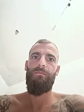 Big_Dick_Albanian_Goat's Live XXX Chat