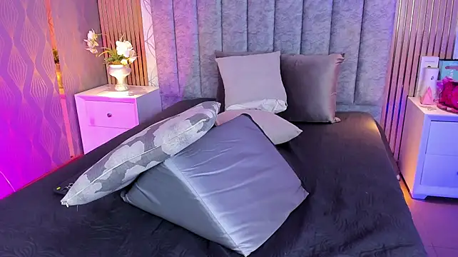 XXX chat uživo modela SofiiCruz