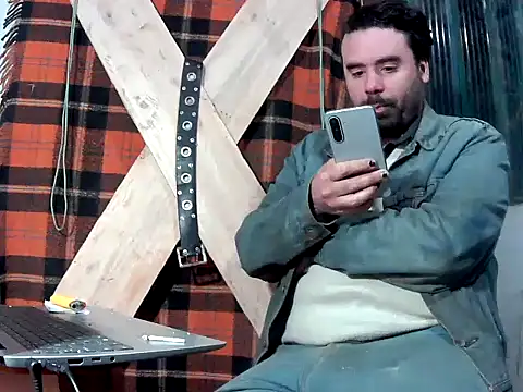 Smoker_lounge Live XXX-Chat
