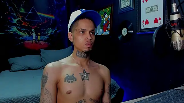 Chatroom XXX en direct de XXXRAYGAMES