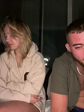 MasonxHer's Live XXX Chat