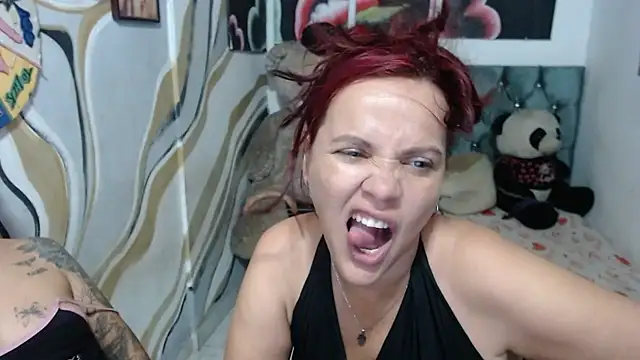 manzanahot9 Adlı Modelin Canlı XXX Sohbeti