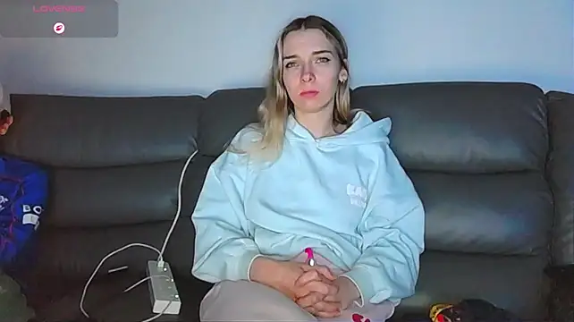 BlueandJenn Live XXX chat
