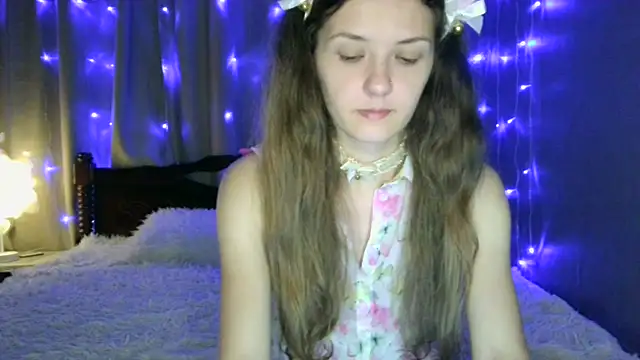 Chat XXX ao vivo de Kira_Kir