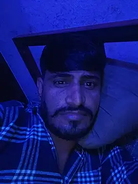 Yuvi_hot Pertunjukan Webcam