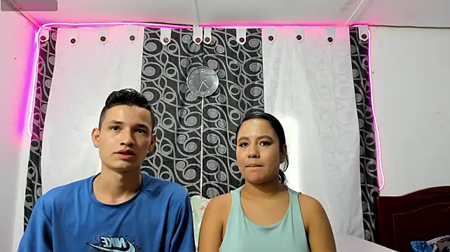 isabelAndMaxi Live XXX-chat