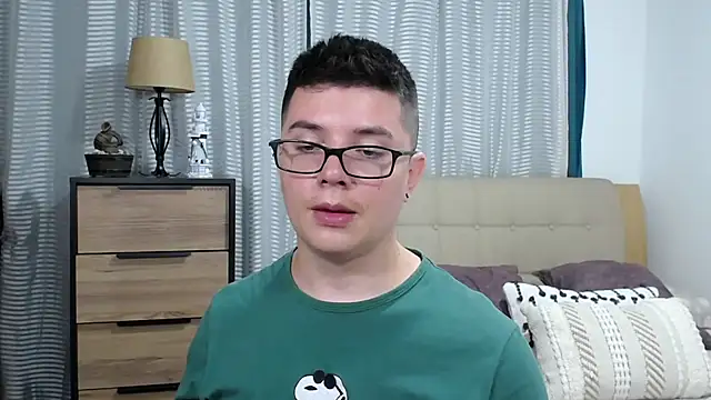 BlackFoXXX69's Live XXX Chat
