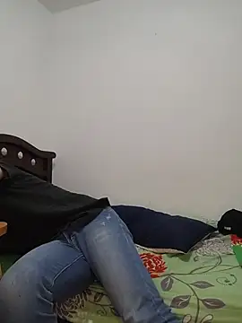 دردشة Cris_LaCobra_ الجنسية المباشرة