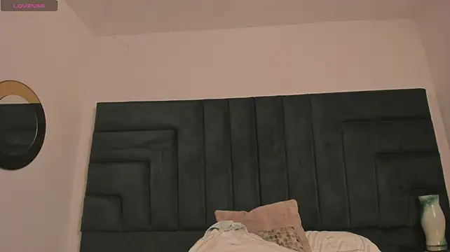 Chat +18 de FaloonRoussel ao vivo