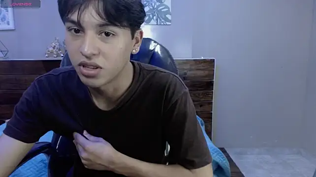 StiwenTwink's Live XXX Chat