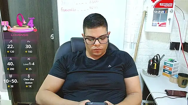 دردشة Realjoel01 الجنسية المباشرة