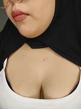 Chat +18 de Elinaax ao vivo