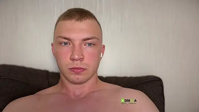 iron__chap Chat XXX live
