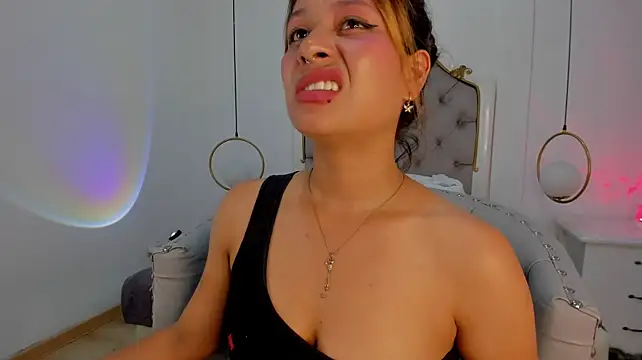 Yourwishisme_val – Live XXX-chat