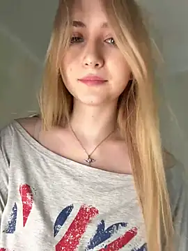 MarlboroWeb Live XXX-Chat