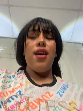 Chat XXX en directo de MiaAndrade