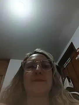 Adele_johnsonn1: онлайн-секс-чат