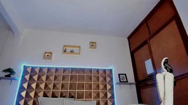 Živý XXX chat Naughty_Kat_