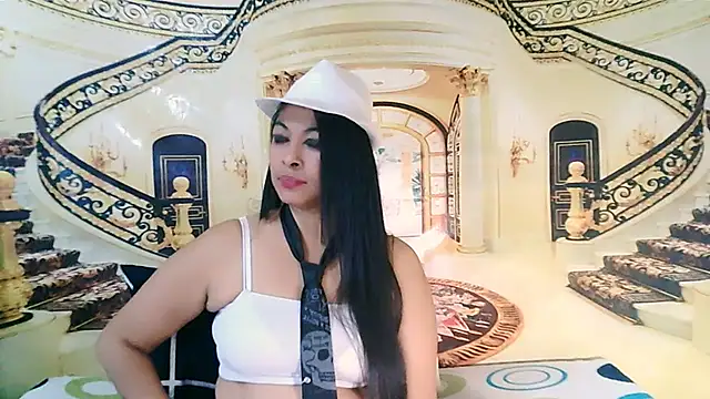IndianBarkath's Live XXX Chat