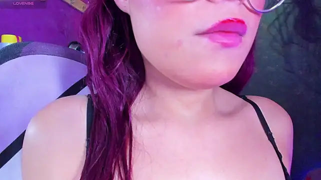 Alexa_Slave Live XXX-Chat