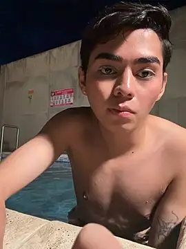 Chat XXX ao vivo de Maxi_little