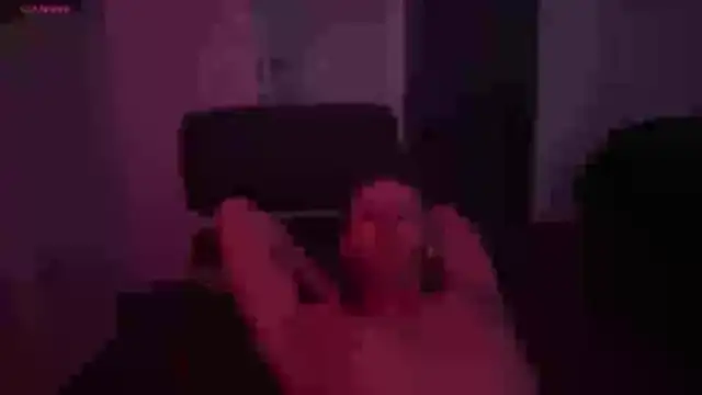 Živý XXX chat OFFICAL_DICKEDDOWNUNDER