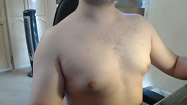 XXX chat uživo modela Himbo_Foxo