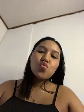 solvest1's Live XXX Chat